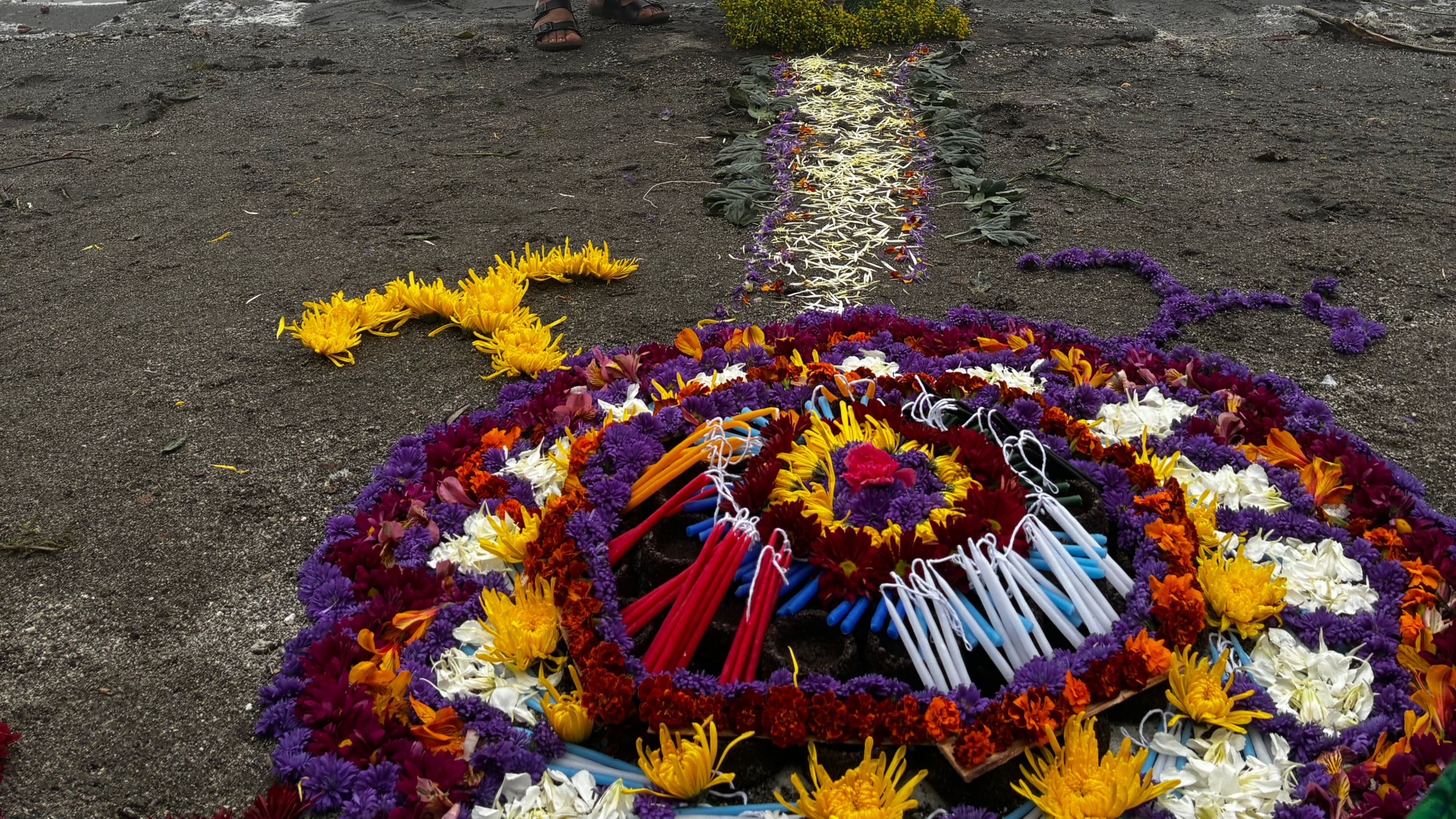 Dzień 4 — Pielgrzymka nad Jezioro Chicabal na Ceremonię Ognia